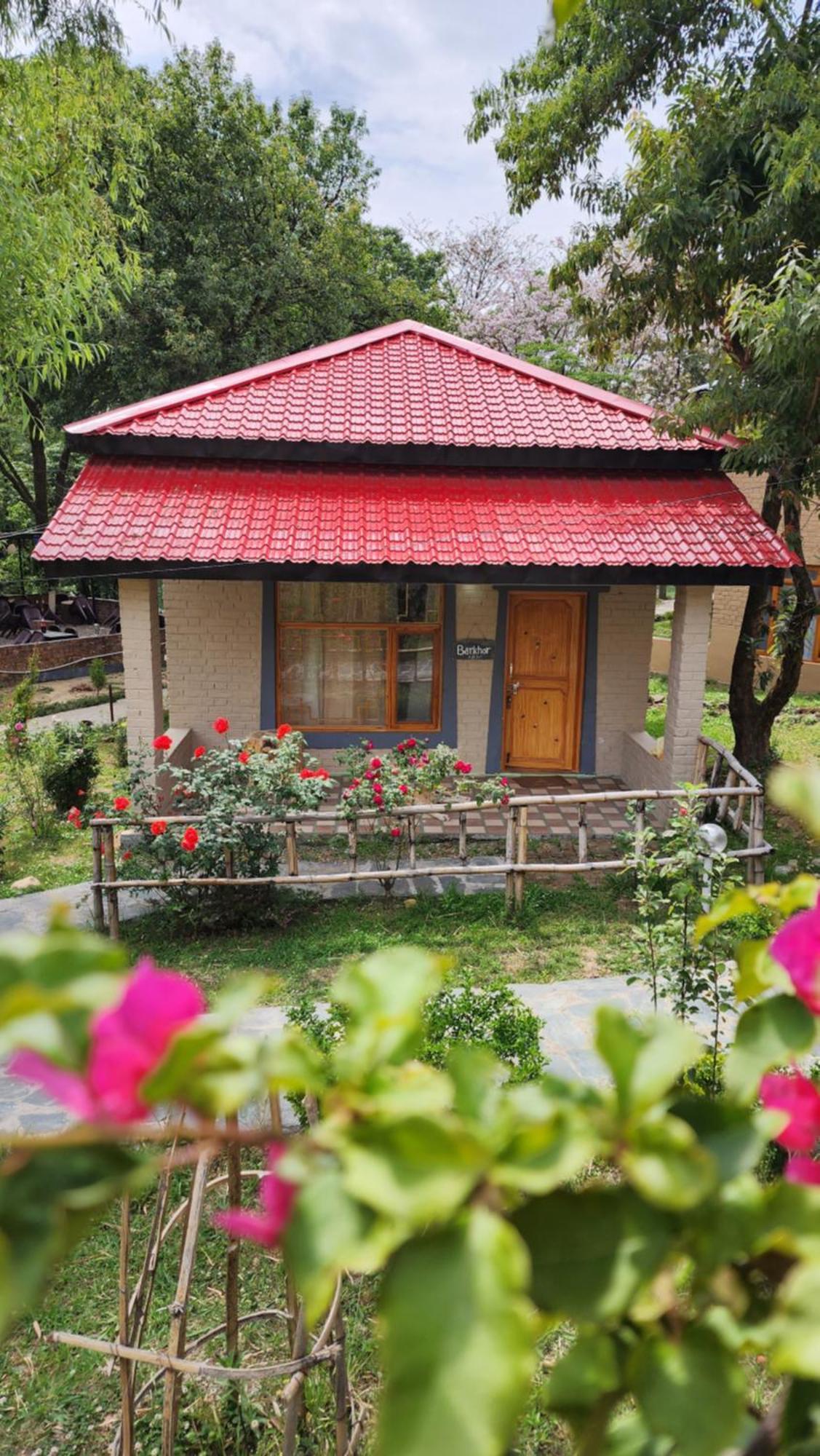 Namlang Resort Bīr Kültér fotó