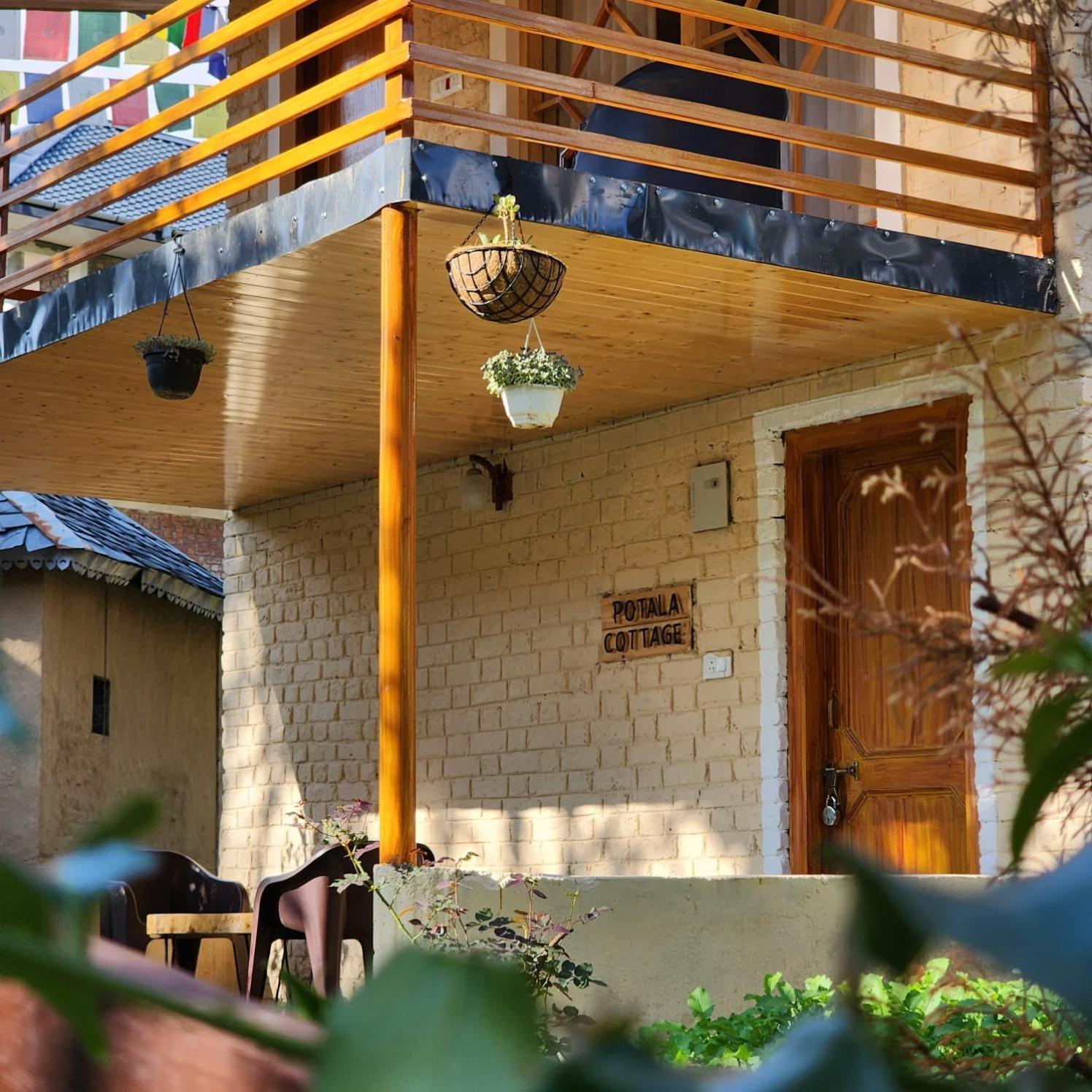 Namlang Resort Bīr Kültér fotó